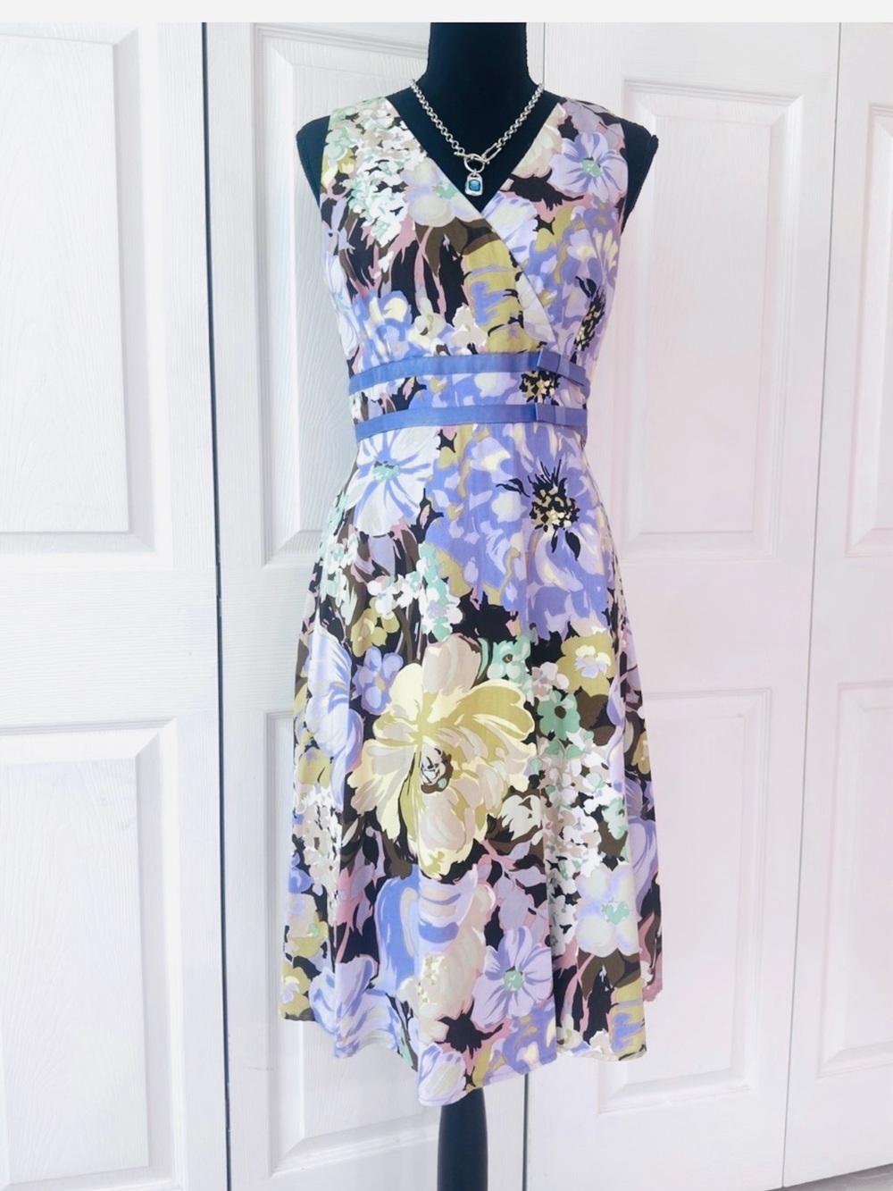 COLDWATER CREEK ~ Women’s lightweight partially lined sleeveless dress size 8P